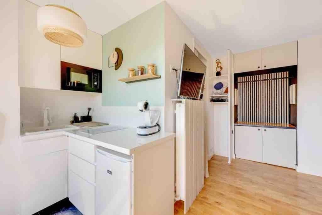 Appartement Panorama - A Seulement 15 Minutes Des Champs-Elysees كليشي المظهر الخارجي الصورة